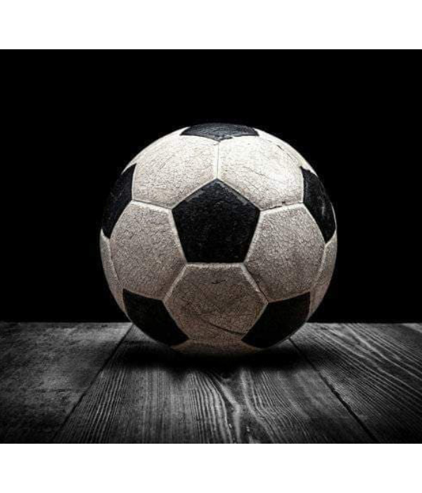 Futbolo kamuolys 12-IV